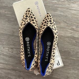 Rothys washable shoes. Size 6.5. Leopard.